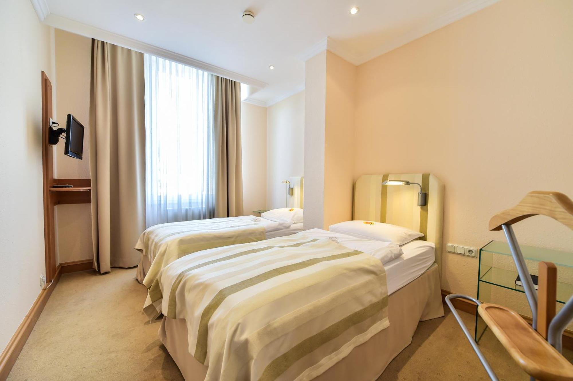 Stadt Hotel Ίζερλον Δωμάτιο φωτογραφία