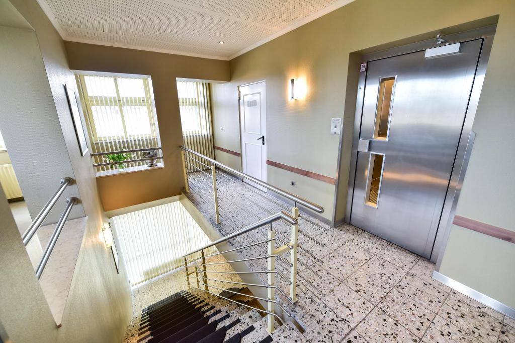 Stadt Hotel Ίζερλον Εξωτερικό φωτογραφία